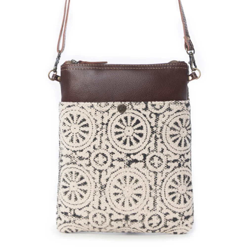 Mesa Weave Vintage Crossbody